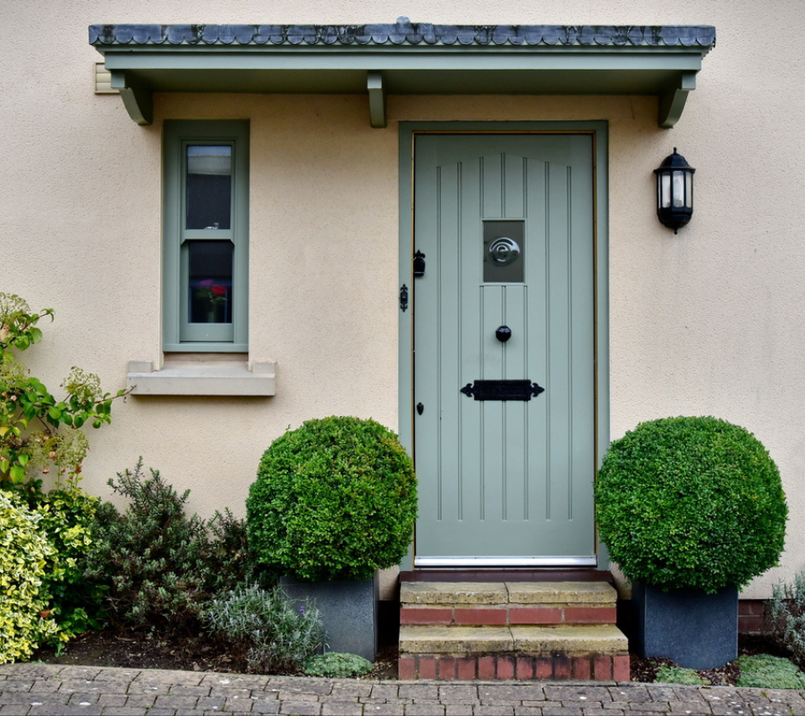 Sliding Doors vs. Bi-fold Doors